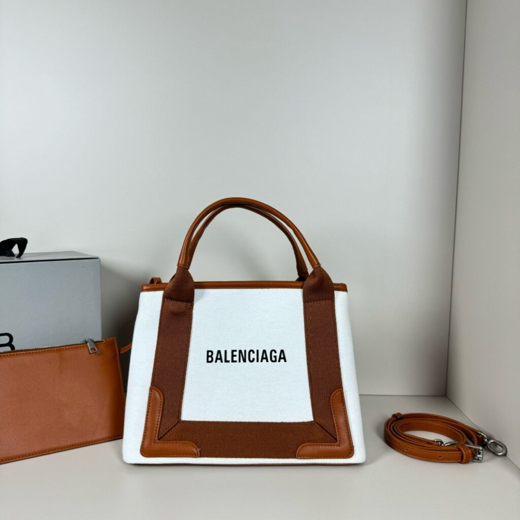 Balenciaga-Handbag with strap-Embroidery