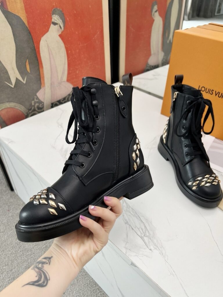 Louis Viutton-Boots-Women-Size36-41