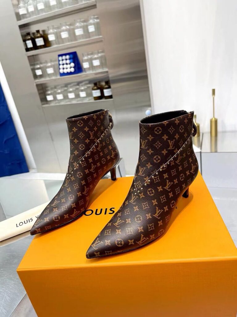 Louis Viutton-Boots-Women-Size36-41