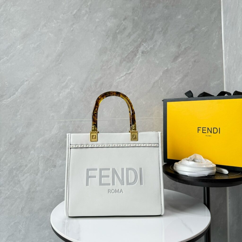 Fendi-peekaboTote-11 color