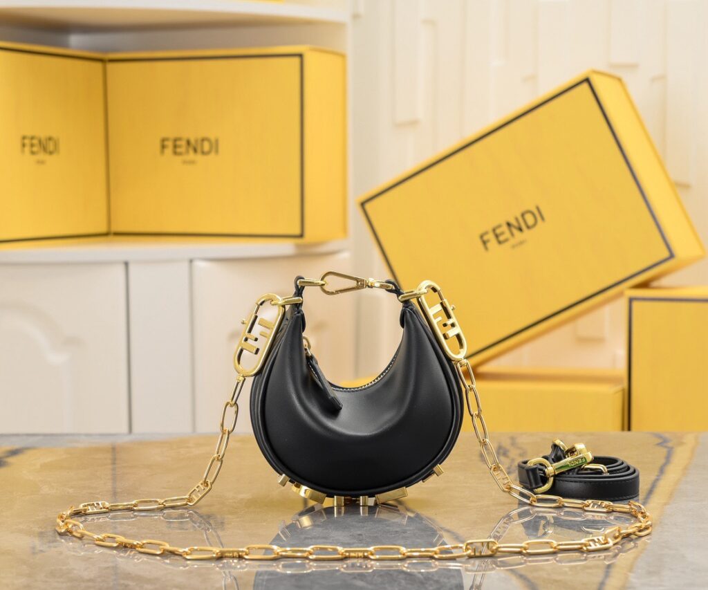 Fendi- Fendigraphy mini with strap/chain-Lambskin