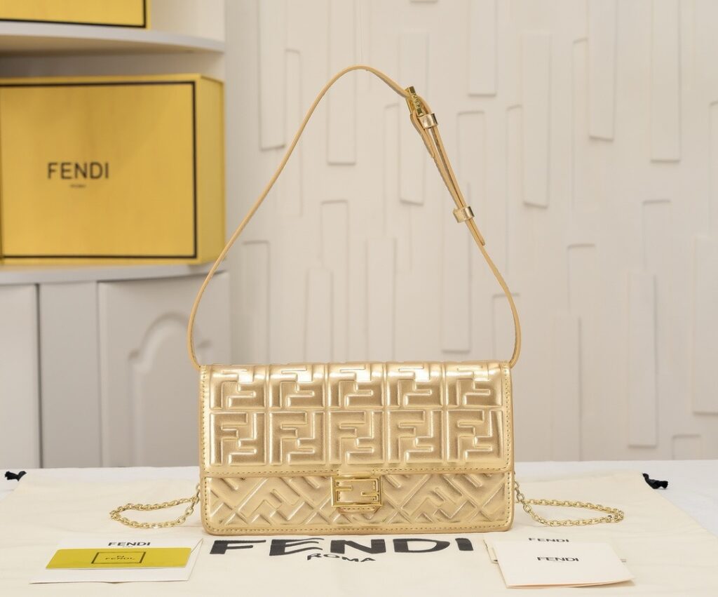 Fendi- Baguette-Lambskin-Small