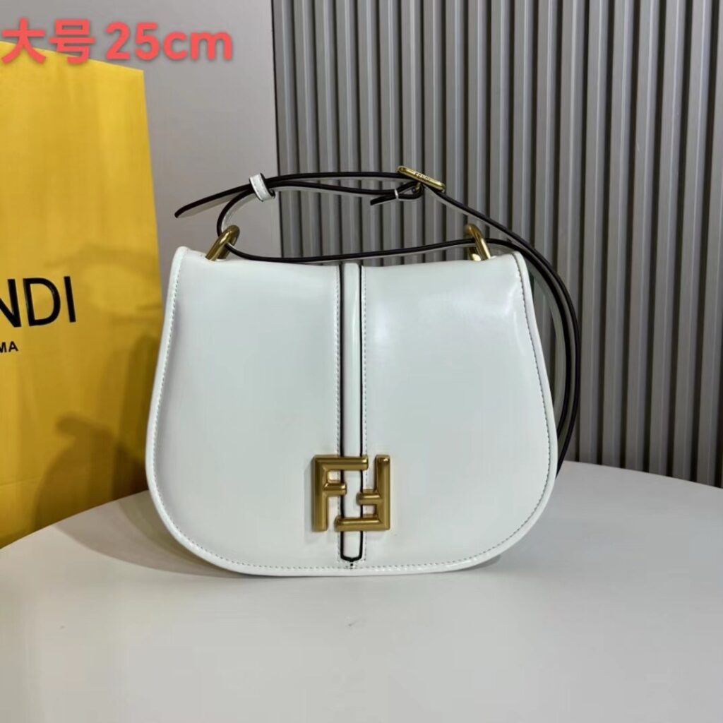 Fendi-Crossbody Bag-Lambskin-Large