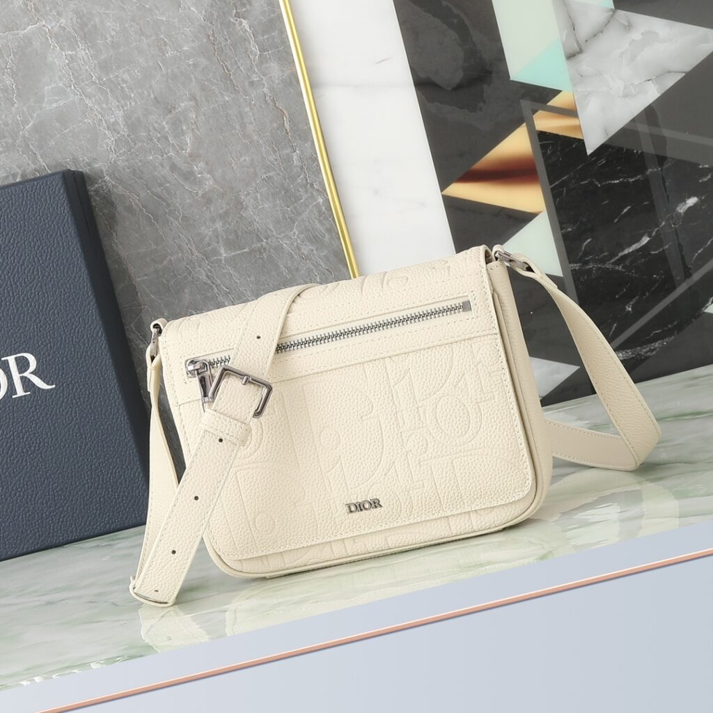 Dior-Gravity-Cream