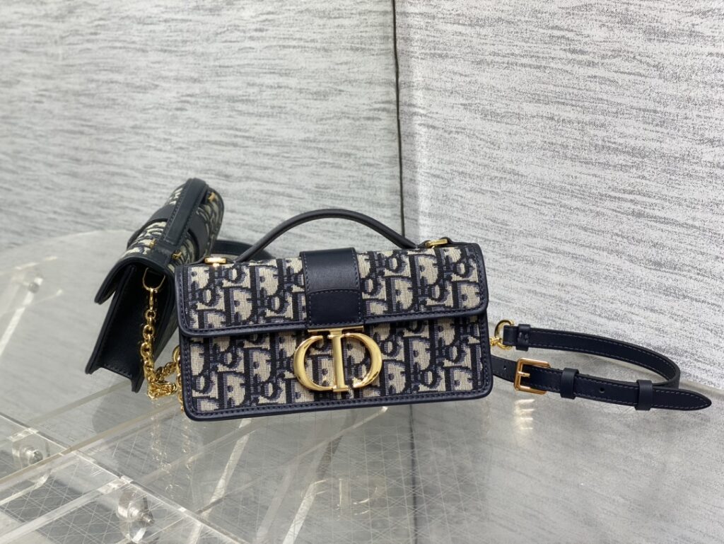 Dior- Miss Montaigne-Classic blue