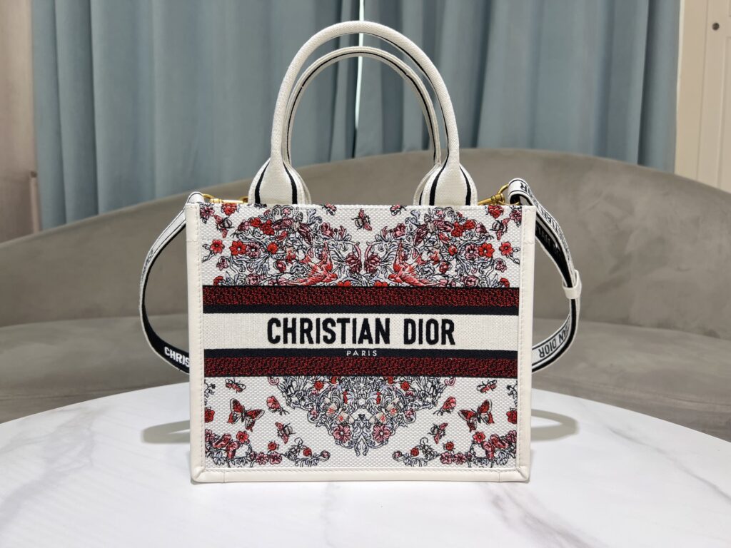 Dior- Book Tote -Small -Heart