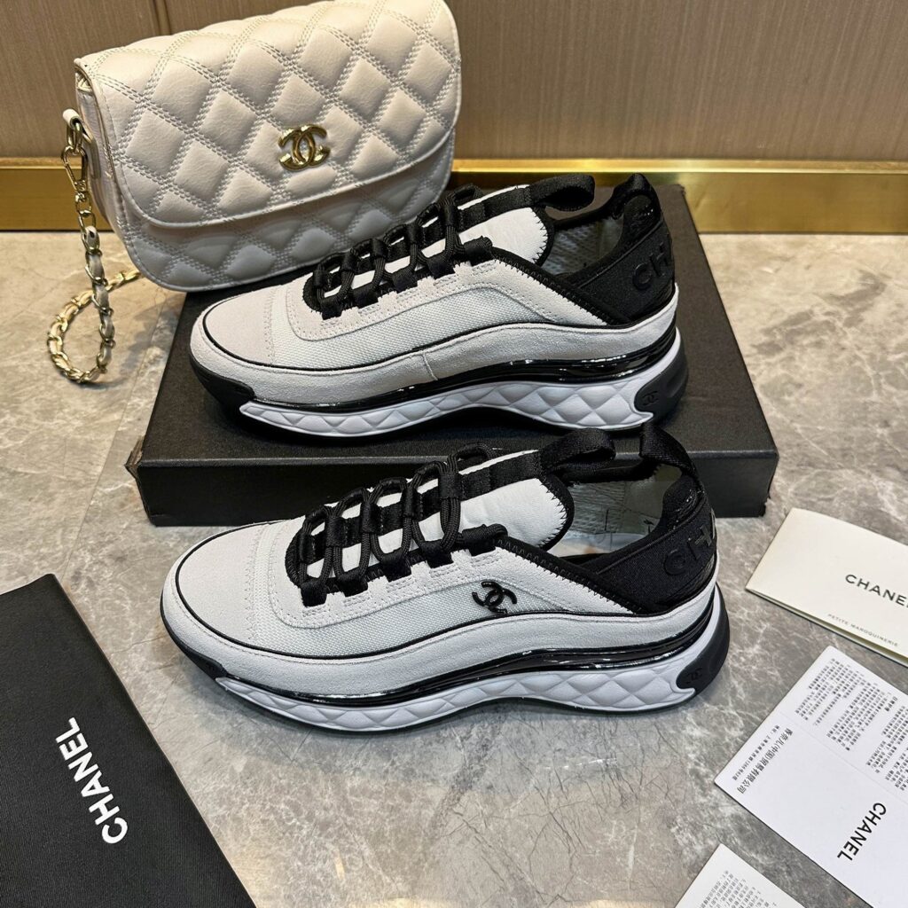 Chanel Sneakers White&Black