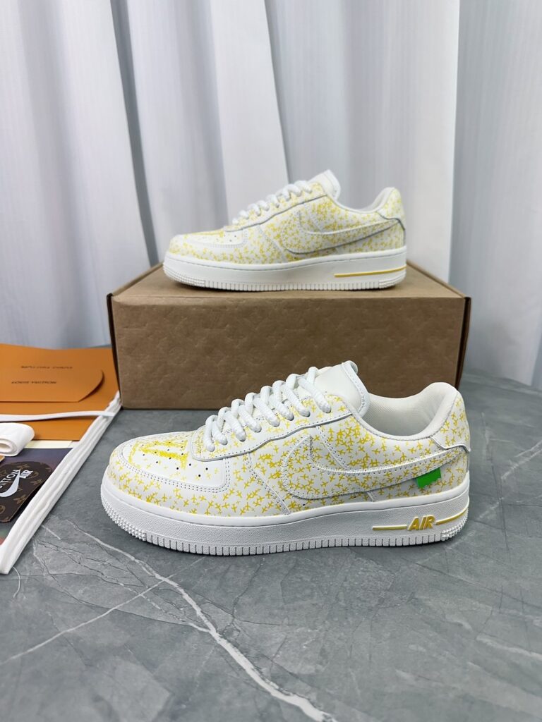 LV Woman Sneakers White&Yellow