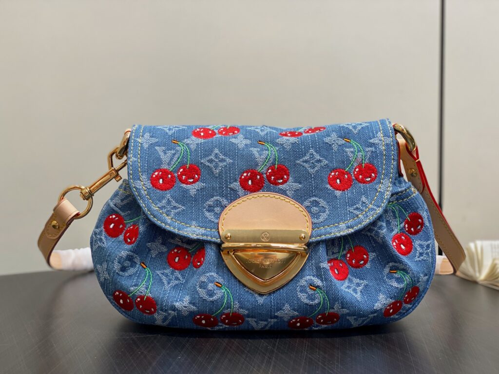 LV-X x TM SUNSET-M13680