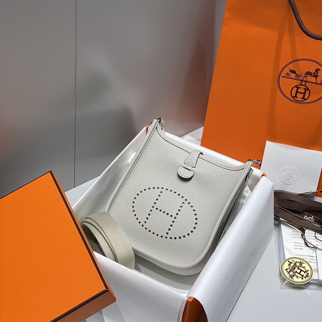 Hermès-Hermes Evelyne-Pearl White