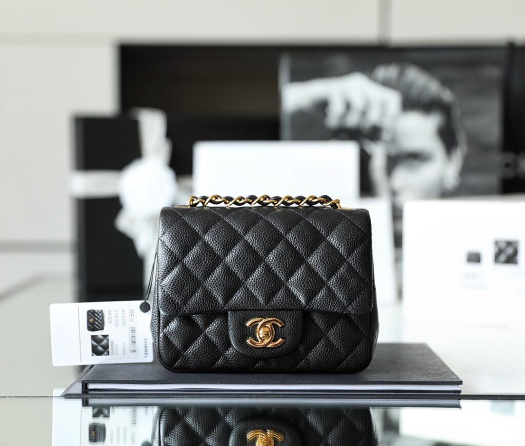 Chanel-classic flap mini-Gold buckle