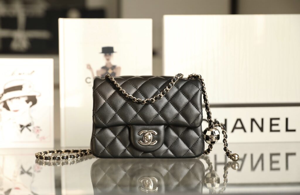 Chanel-23C-Ball-Black-Silver buckle