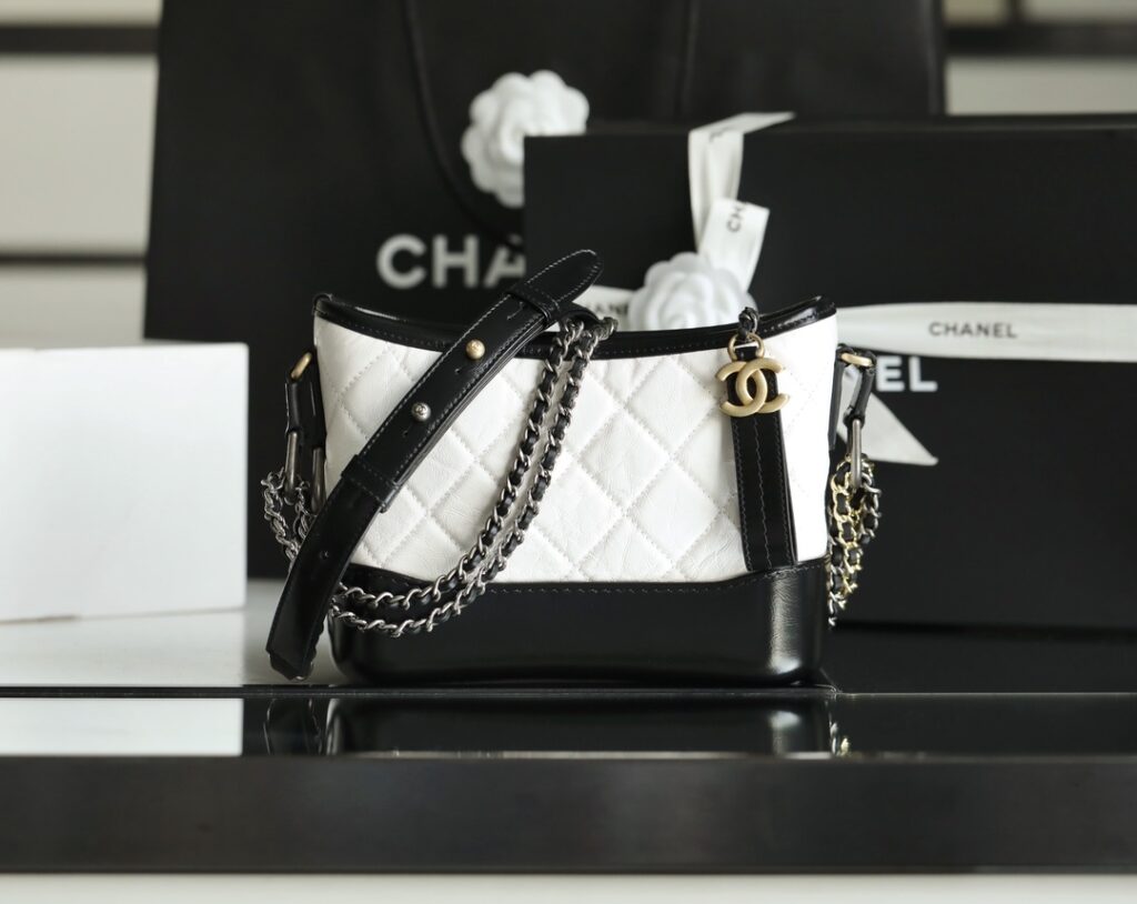 Chanel-Gabrielle hobobag-White-Gold buckle