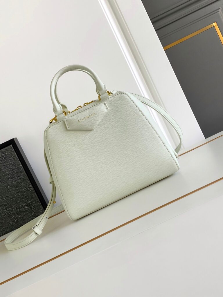 Givenchy-Anyigona Cube-White