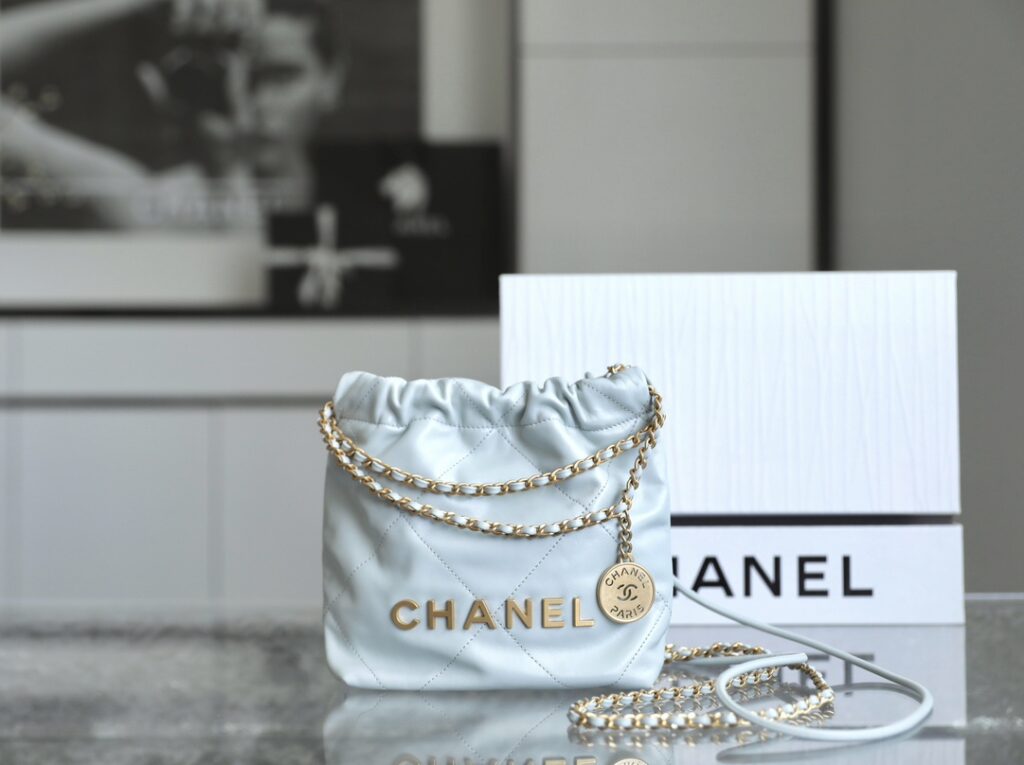 Chanel-mini22-Blue and gold