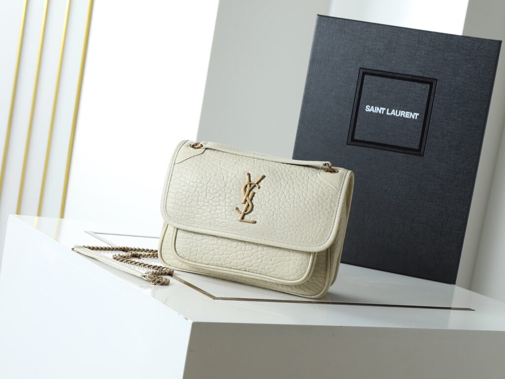 YSL-NIKai-White