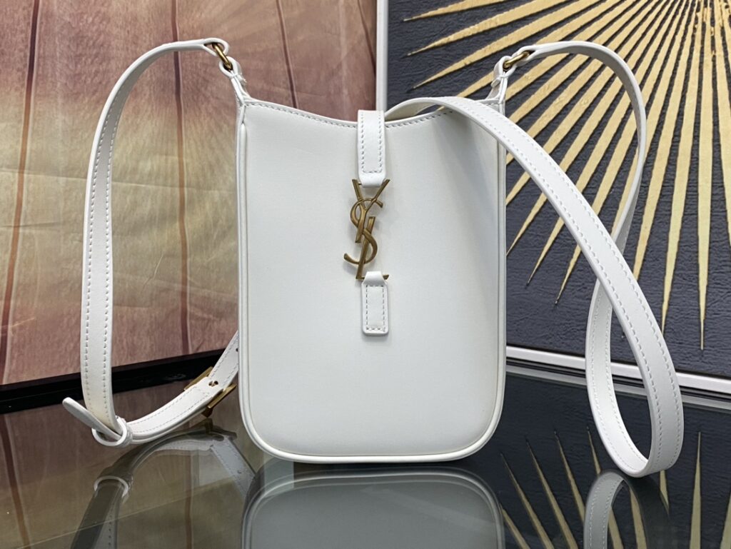 YSL-LE 5A7-White