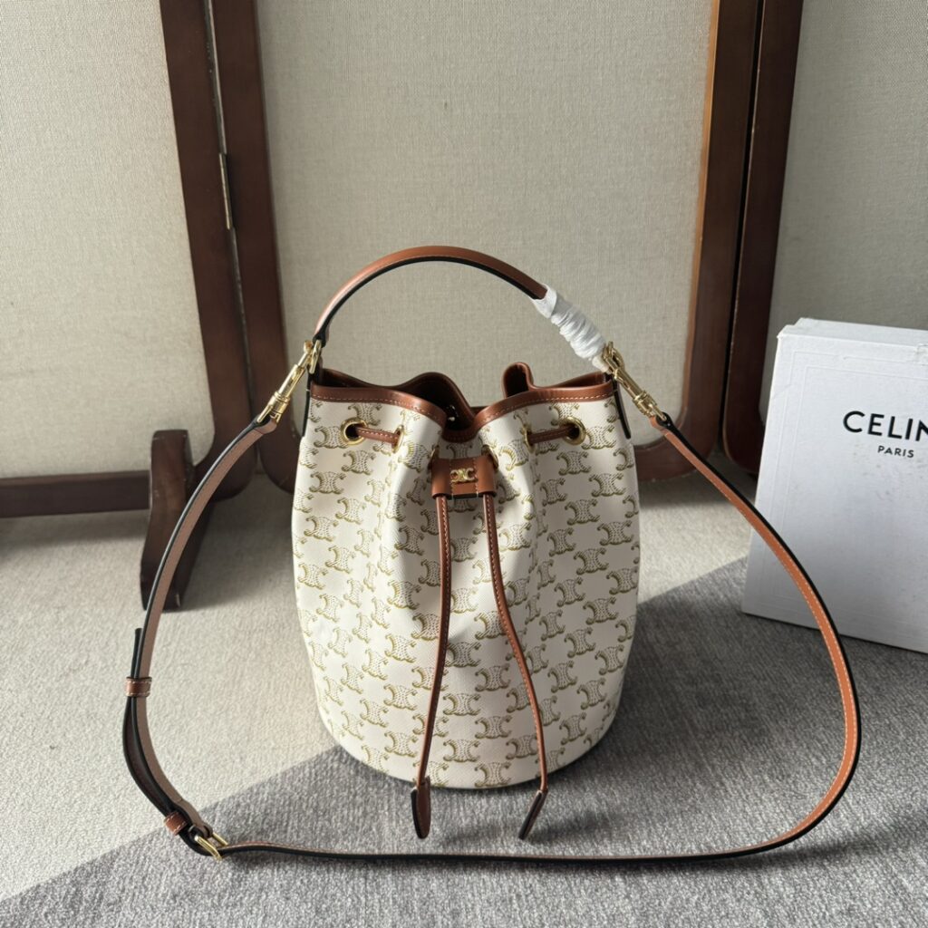Celine-Clara-116882