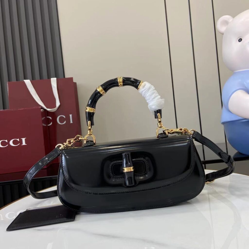 Gucci-Bamboo Diva-Black-827750