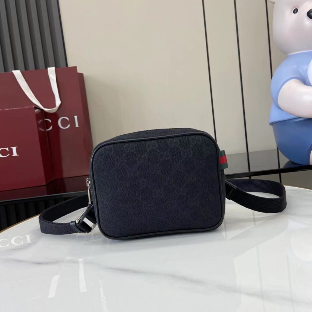 Gucci-Black-834268