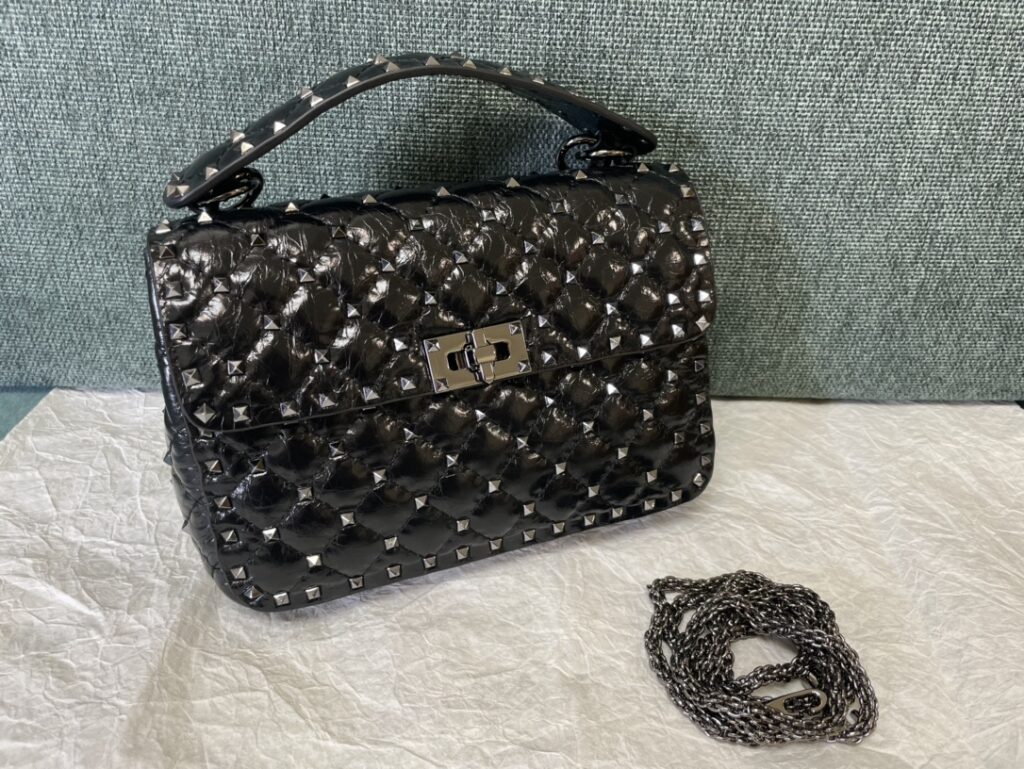 Valentino-Medium-all black