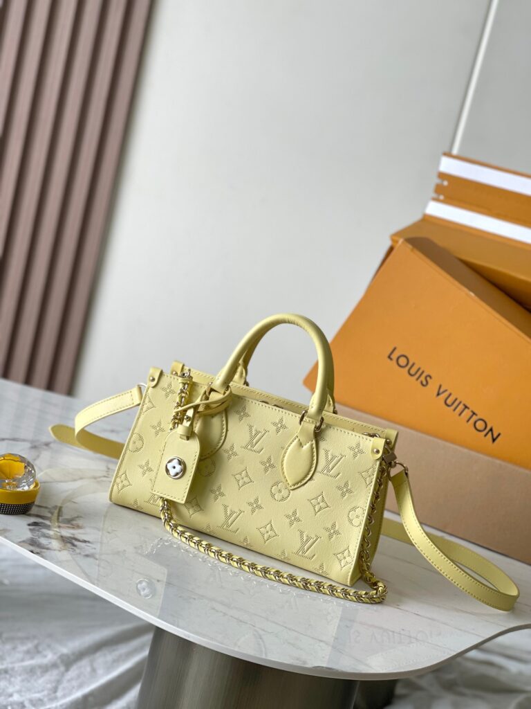 LV-OnTheGo East West Small-M11273