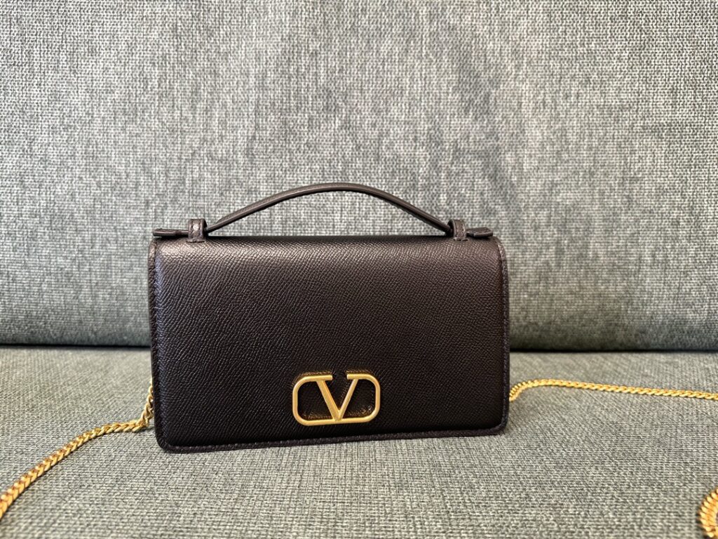 Valentino- Garavani VRING-black