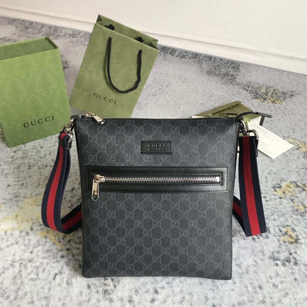 Gucci-Supreme-Medium Size-474137
