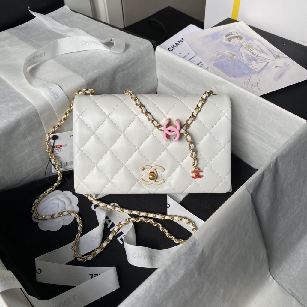 Chanel-24A-AS4967-White