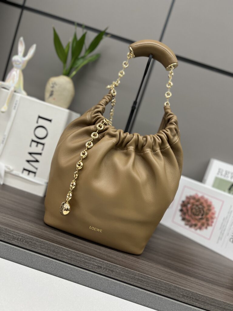 LOEWE-Squeeze-Brown