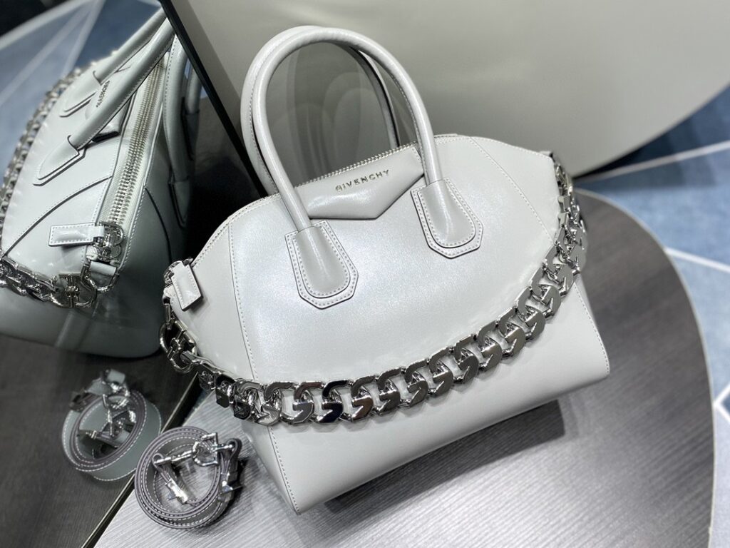 GIVENCHY-Antigona-White Large