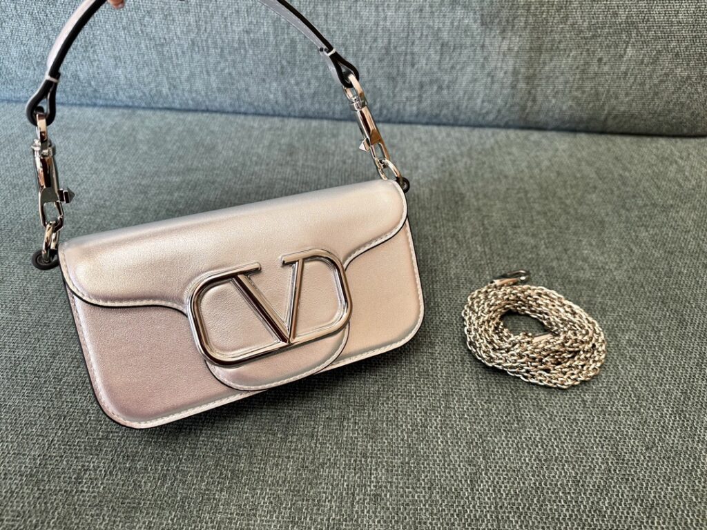 Valentino-Garavani MINILOC-Pearl Silver