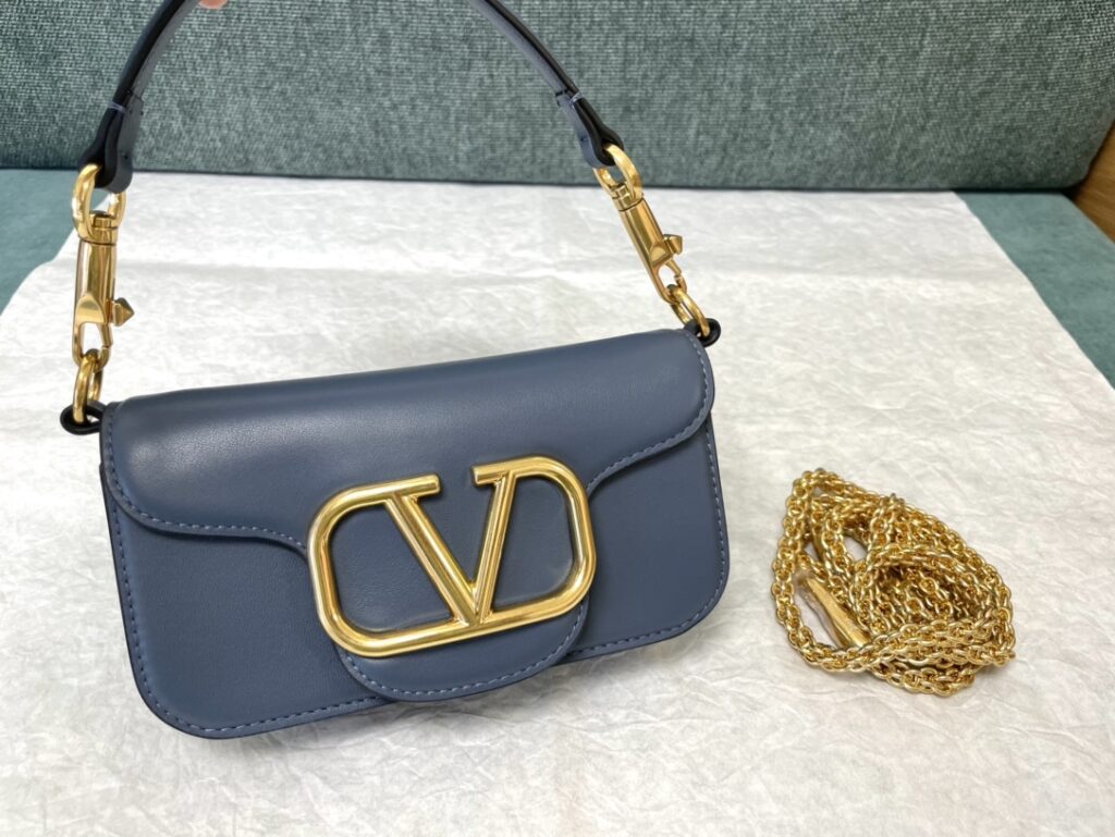Valentino-Garavani MINILOC-Blue