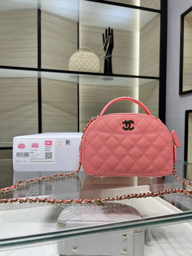Chanel-25C-AP4438Y-Pink