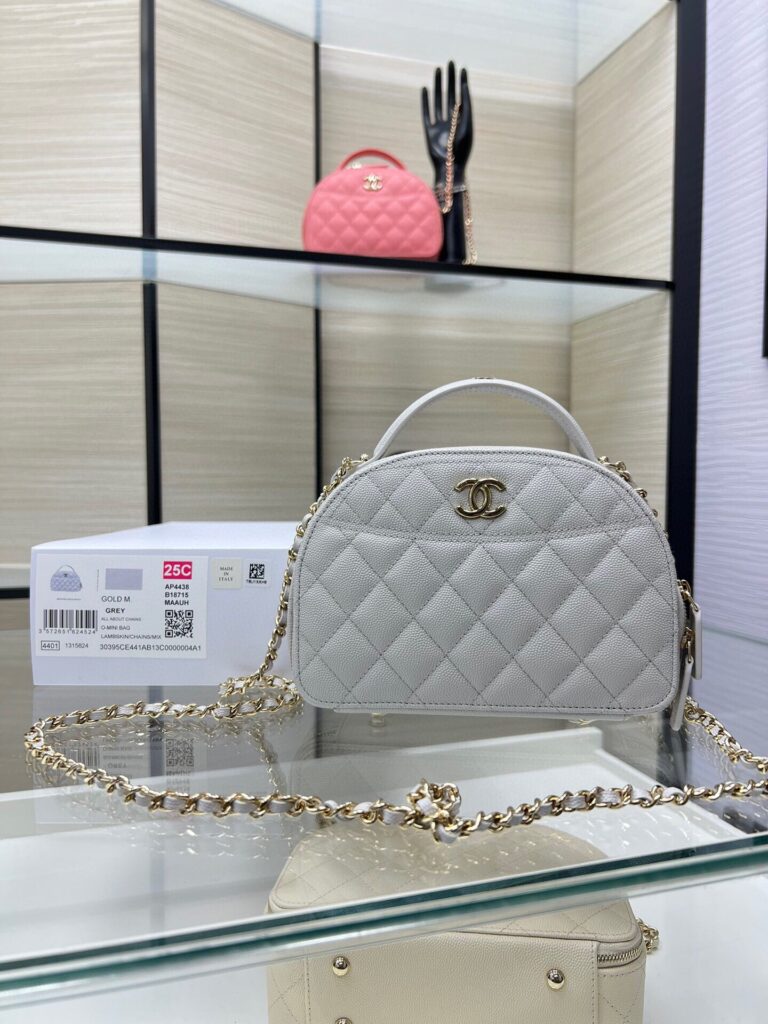 Chanel-25C-AP4438Y-Grey