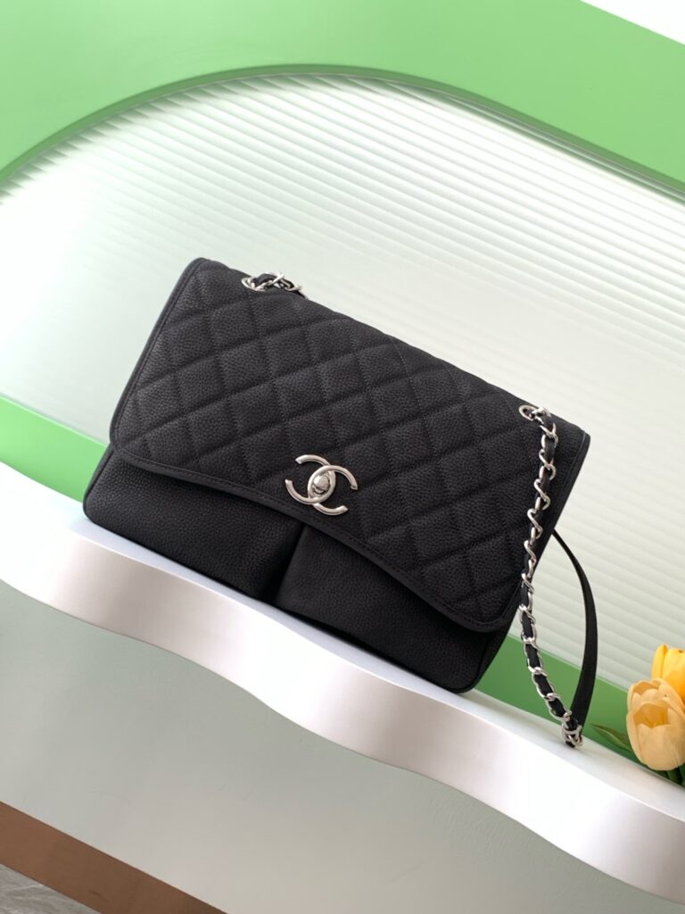 Chanel-Vintage-AS6068-Black