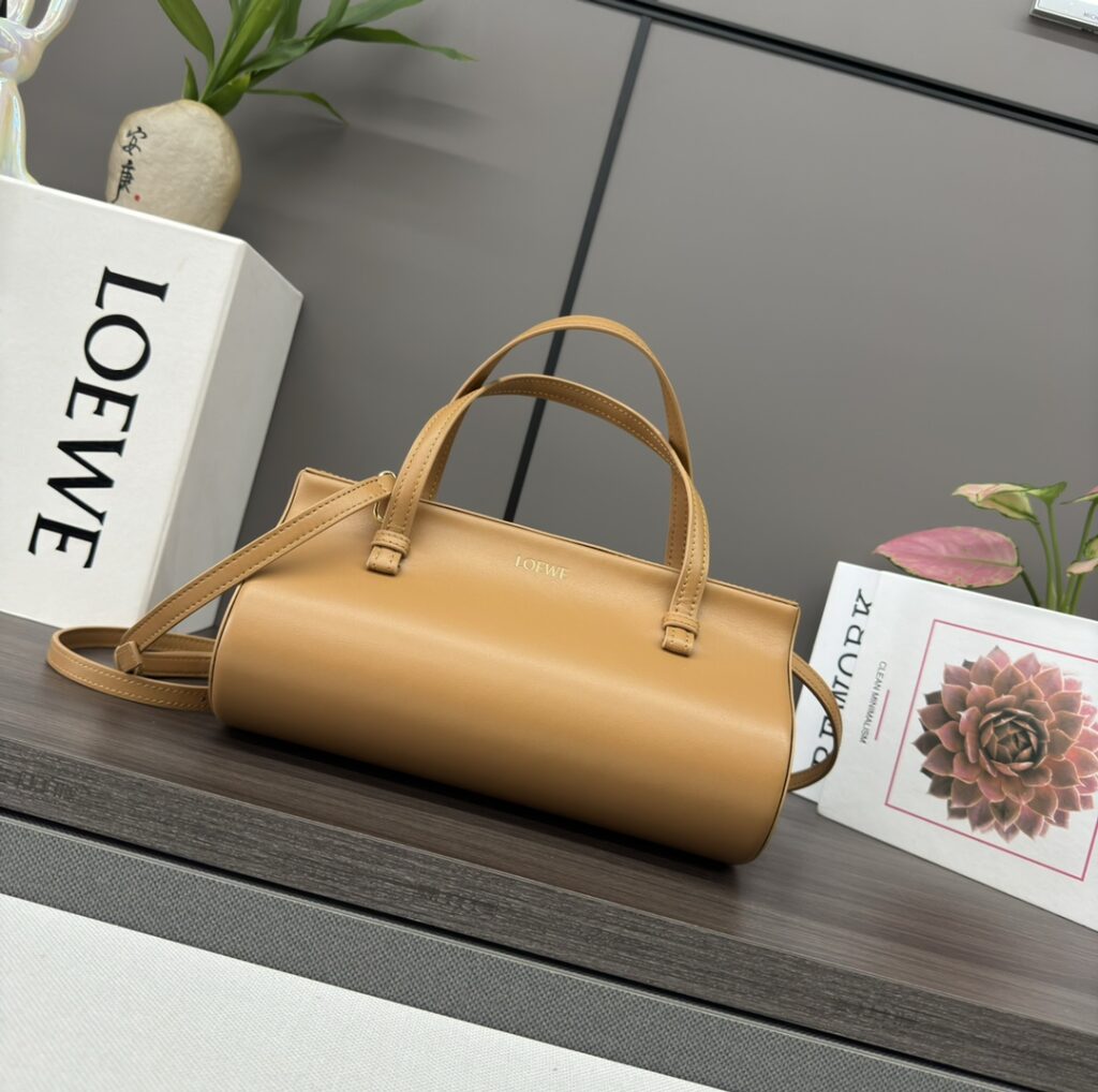 LOEWE-Round-Brown