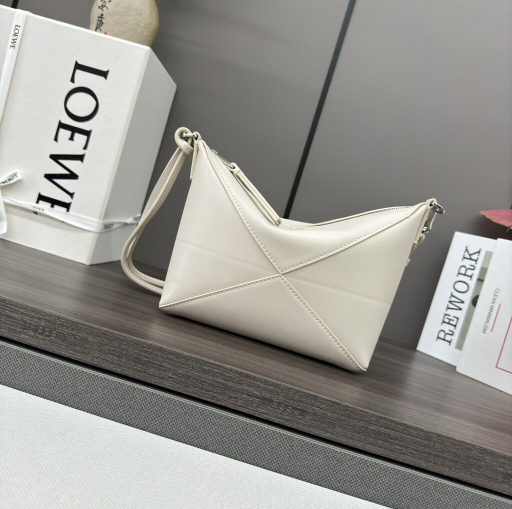 LOEWE-Puzzle Fold-White