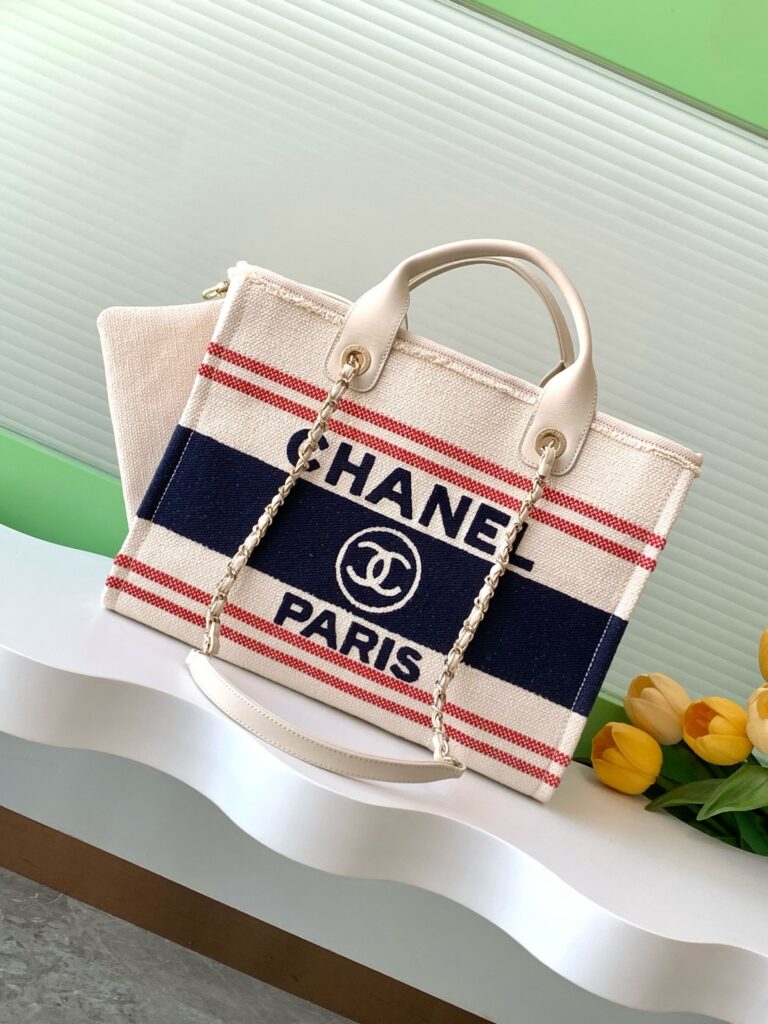Chanel-25C-AS3351-Red