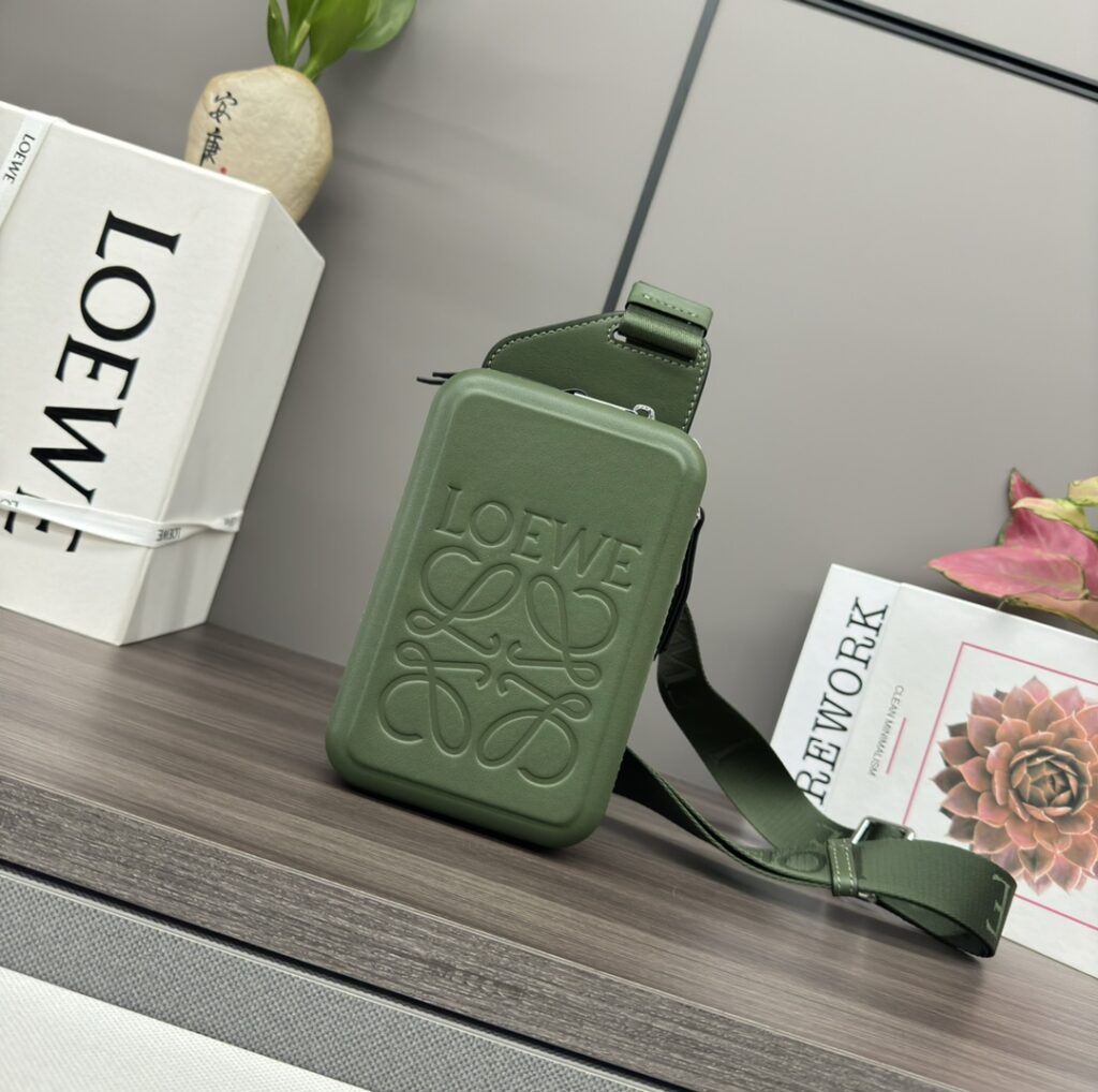 LOEWE-Molded Sling-Green