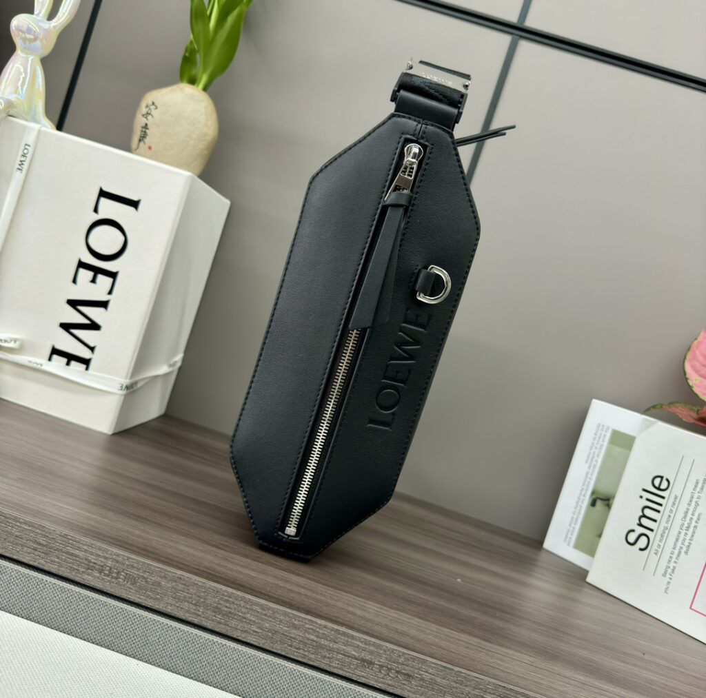 LOEWE-Sling-Black