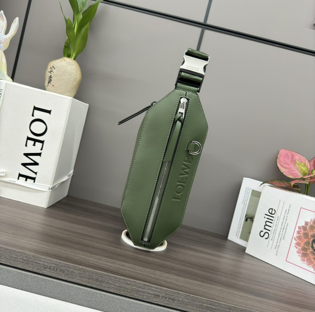 LOEWE-Sling-Green