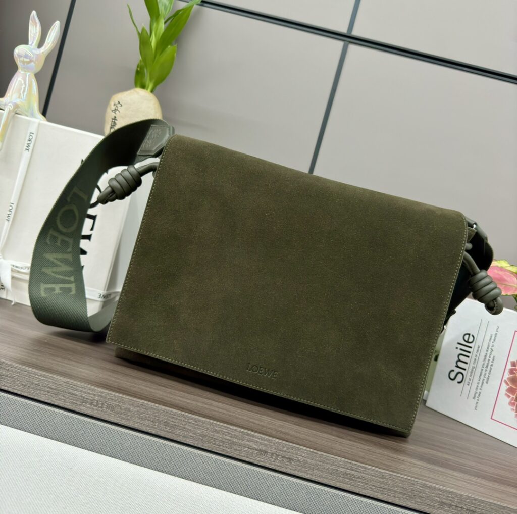 LOEWE-Satchel-Dark Green（Frosted）