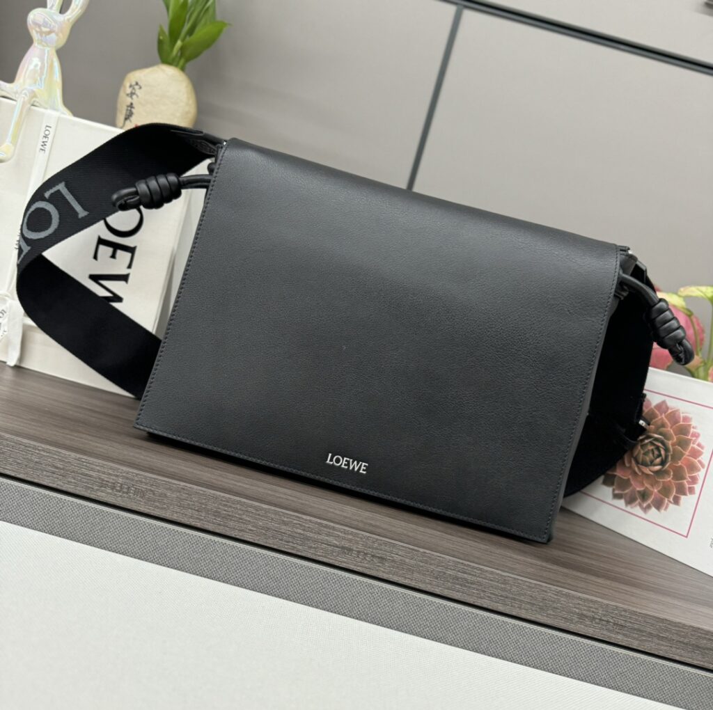LOEWE-Satchel-Black