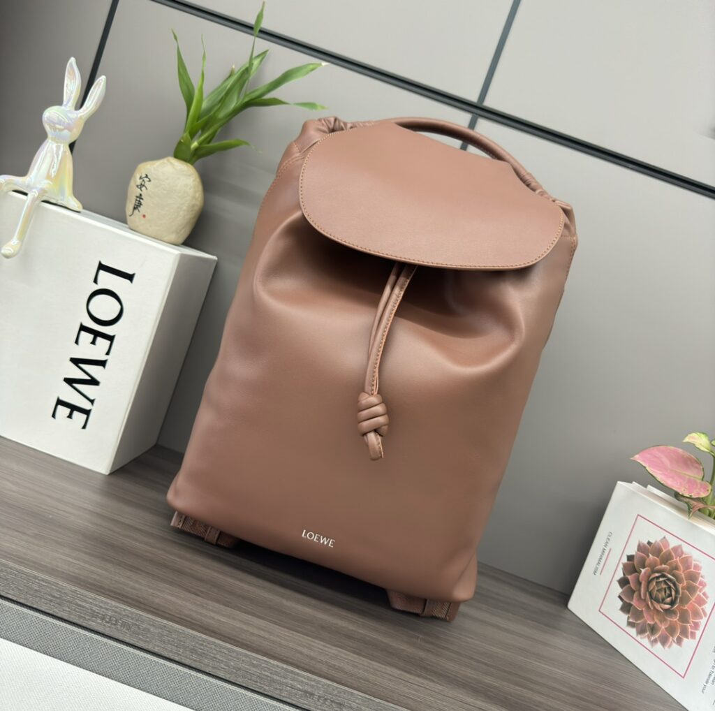 LOEWE-Flamenco-Pink