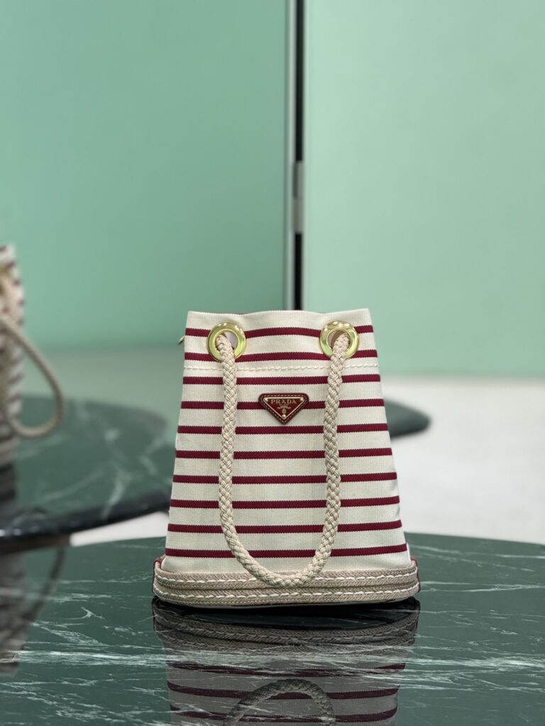 Prada-Brandy Mariner Re-nylon Small Bucket Bag-Red&White-1BE082