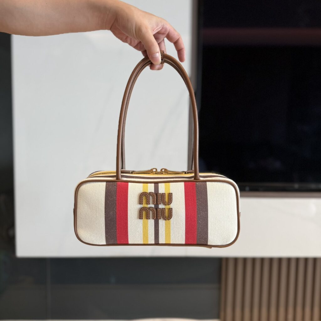 Miumiu-5BB173-Red