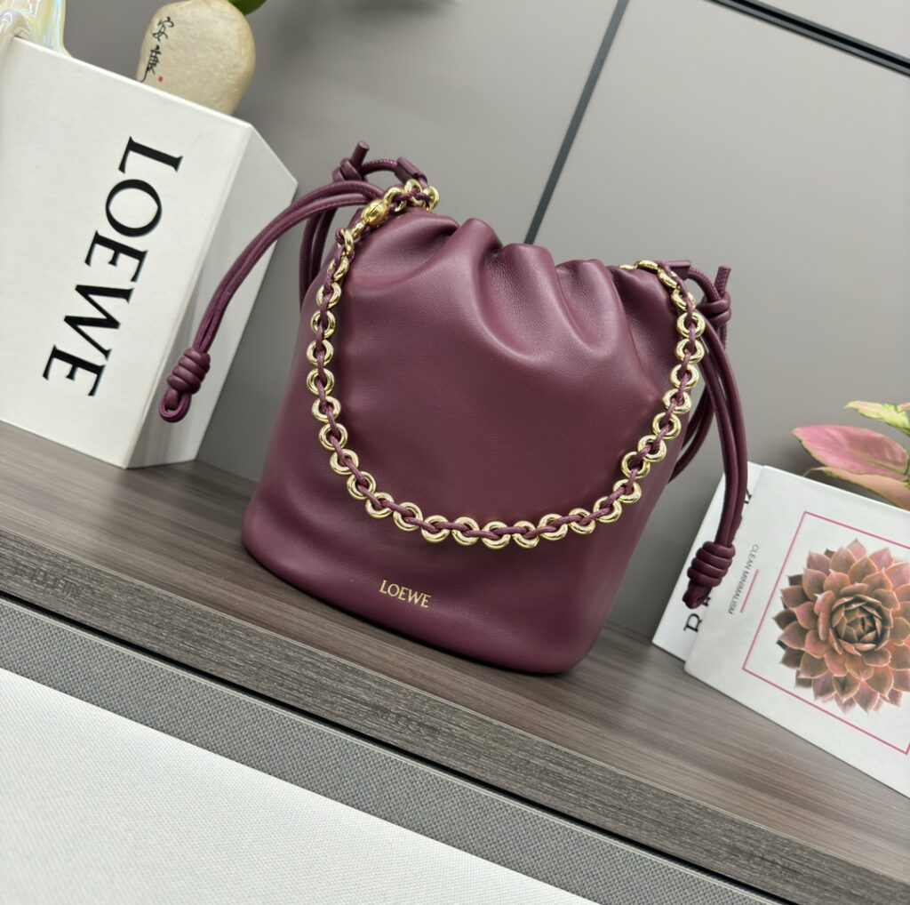 LOEWE-Flamenco Purse-Red
