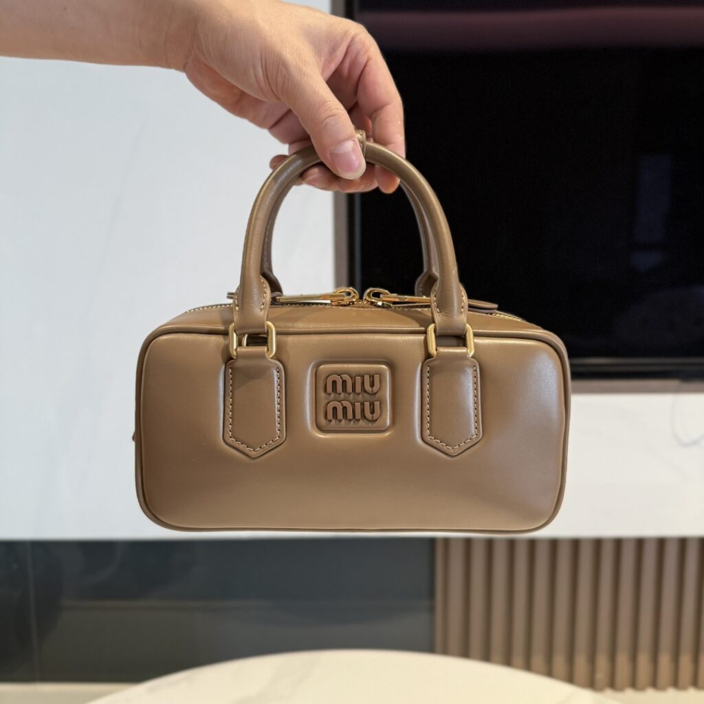 Miumiu-5BB142-2-Tan