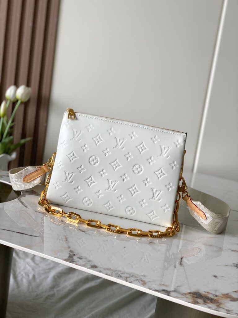 LV Coussin Small White-M21261